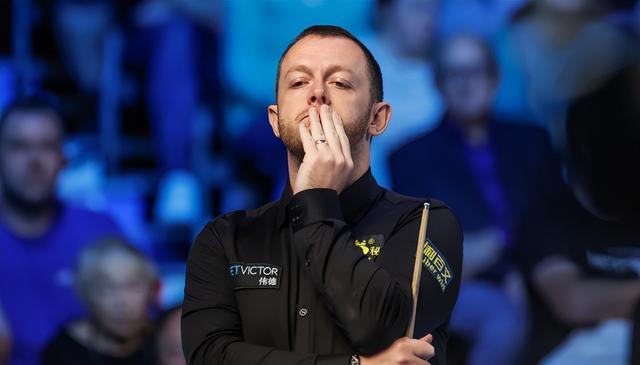 src, AA, 艾伦逆转斯