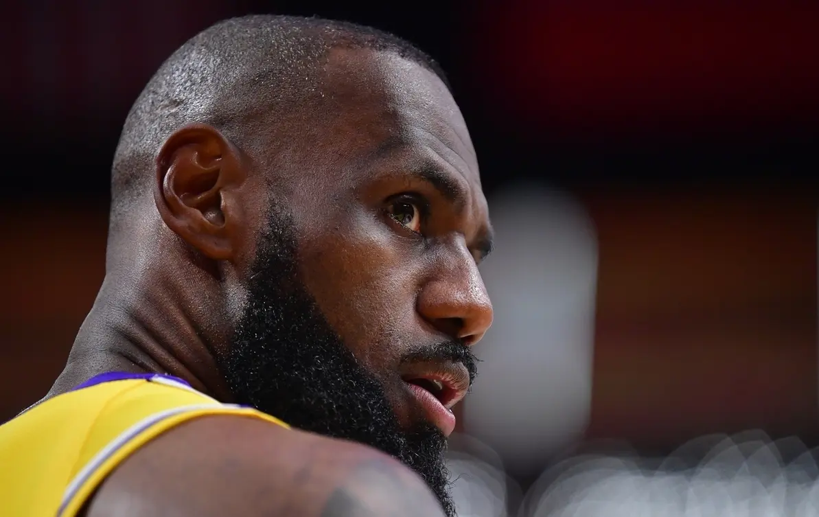 年就开始招, 慈善方面有, 造更多机会