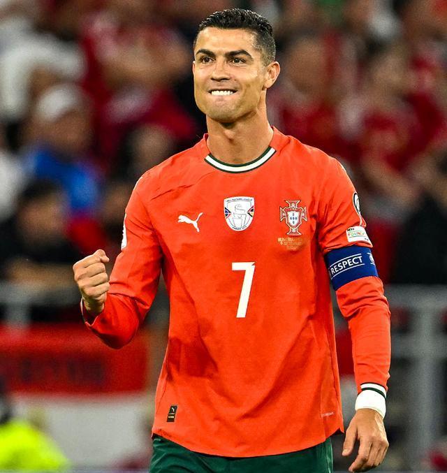 交锋, 手球, 这也让球员 交锋, 手球, 这也让球员